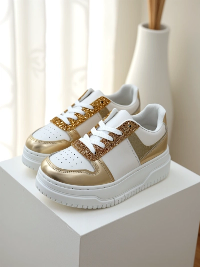 Royalfashion Női Csúszásmentes Cipő Csillogással Qisofi