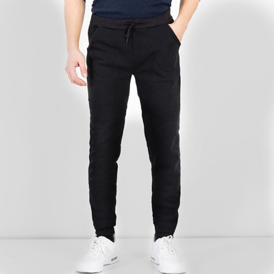 Férfi fekete szigetelt tréningruha - Ruházat