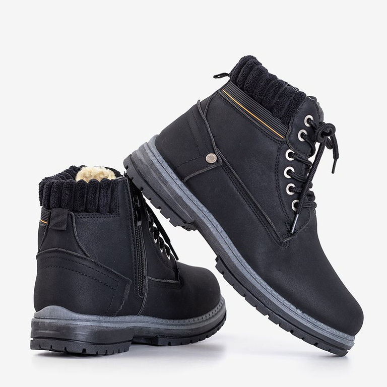 Fekete női szigetelt csizma a Magiten-től - Lábbeli