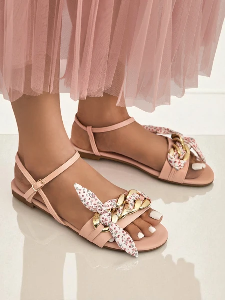 Royalfashion Női lapos talpú BareLuxe szandál