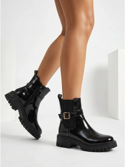 Calivi lakkozott női eco bőr bokacsizma