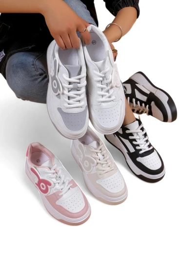 Royalfashion Női sportos sneakers Tilotti