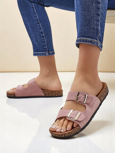 Royalfashion Női szandál csattal Foumy