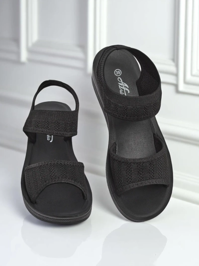 Royalfashion Női szandál vastagabb talppal Viva Flex II