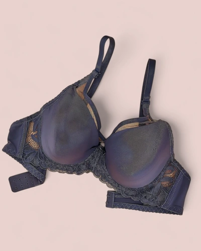 Royalfashion Női párnázott melltartó hálós betéttel