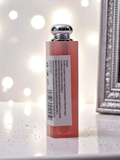 Hidratáló ajakrúzs-balzsam Powder Pink színben