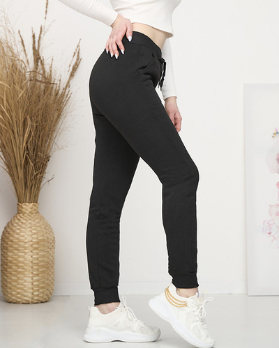 Warmed női melegítőnadrág fekete színben- Ruházat