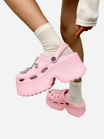 Royalfashion Női gumipapucs díszítéssel Dellos