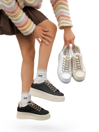 Royalfashion Női sportos sneaker dekoratív fűzővel Eone