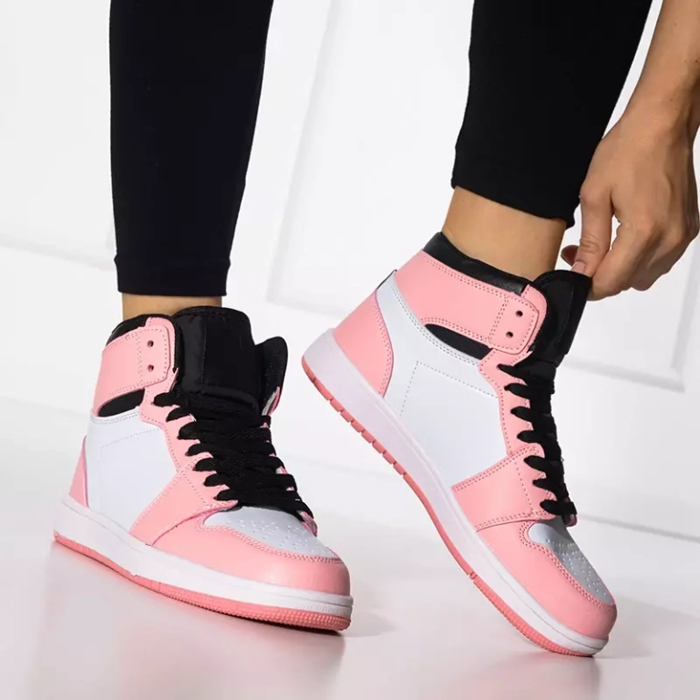 OUTLET Sportos rózsaszín és fekete női csizma Kamal- Footwear