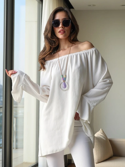 Royalfashion Női off-the-shoulder blúz fodrokkal