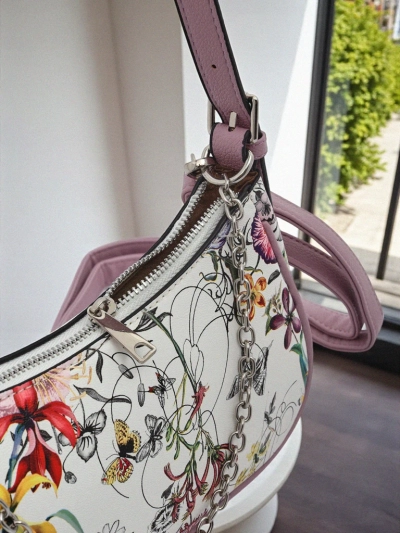 Royalfashion Kis női táska ökobőrből, virágmintás, Lily Bloom