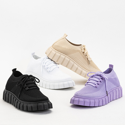 Fekete női sportcipő masszív Teterika talpon - lábbeli