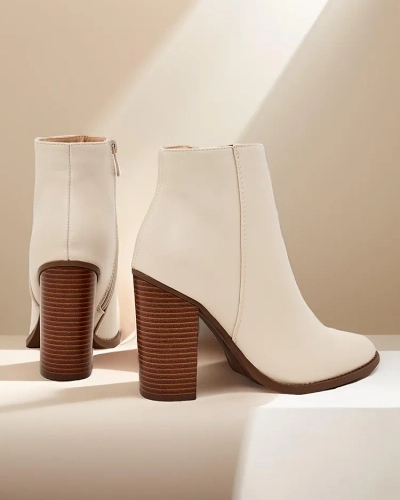 Royalfashion Női bokacsizma vékony tűsarkú Toemi