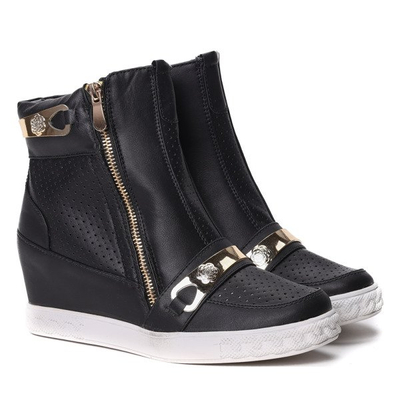 Czarne botki na krytym koturnie Adefretta - Obuwie