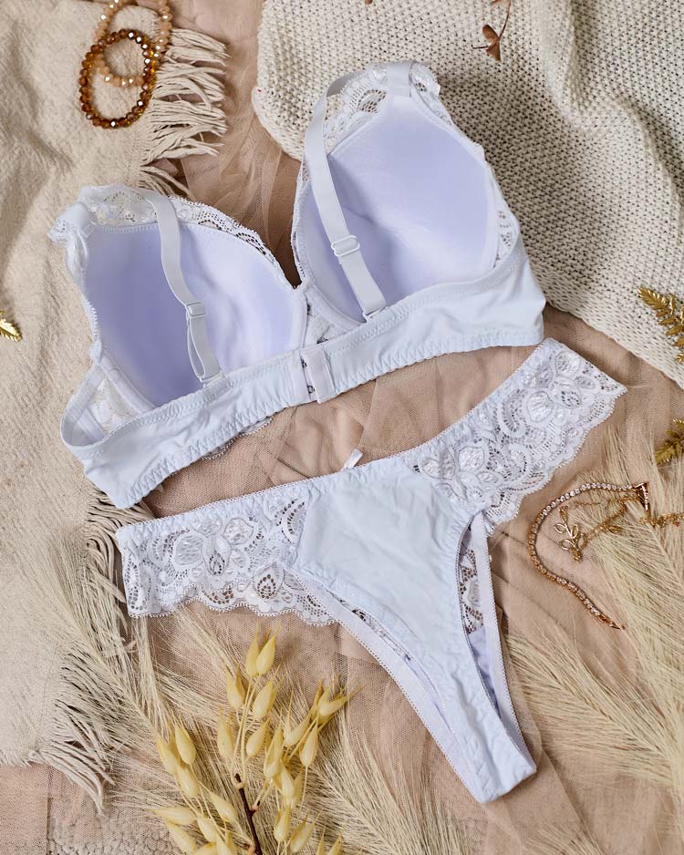 Royalfashion női fehérnemű szett csipkével