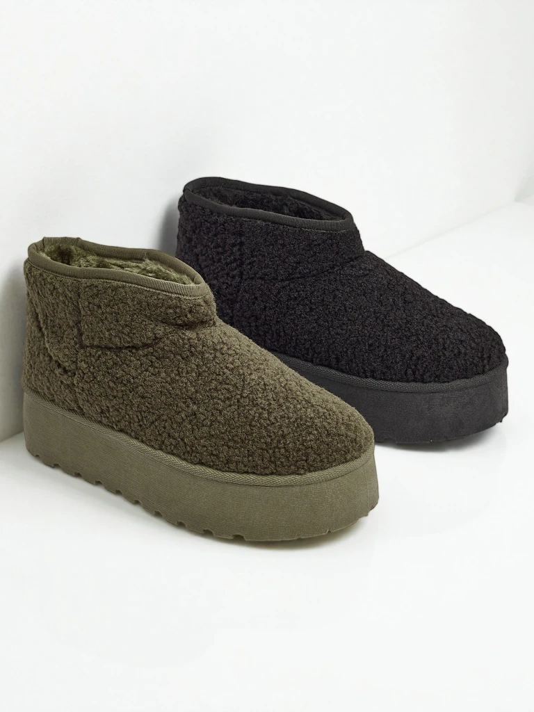 Rövid női a'la Marellin hócsizmák