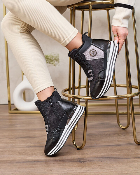 Royalfashion Női sportos fekete tornacipő csillogással Kawellas