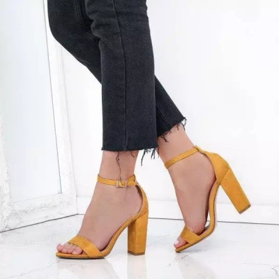 OUTLET Sárga szandál az oszlopon Annie - Lábbeli