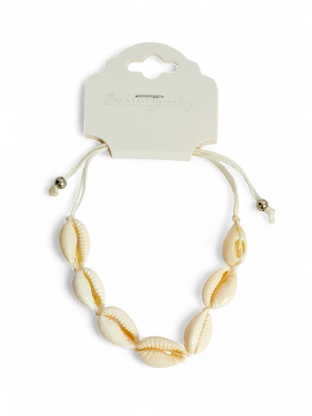 Női karkötő kagylókkal és állítható