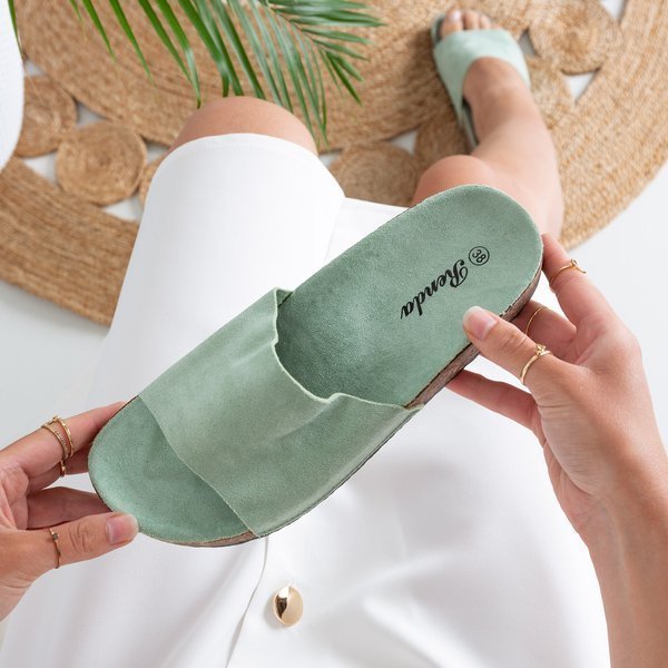 OUTLET Világoszöld női papucs, a Ratia - cipő