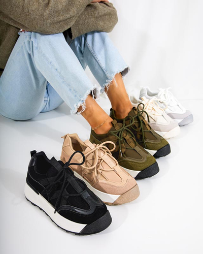 OUTLET Fekete női sportcipő magasabb talppal Kanislo - Lábbeli