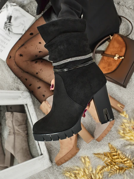 BrambleDusk női öko velúrbőr bokacsizma vastag sarokkal