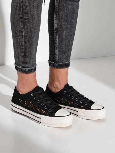 Royalfashion Női perforált sneakers Nizzet