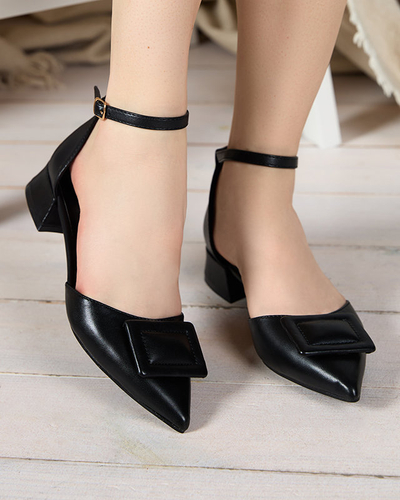 OUTLET Fekete női pumpák lapos sarkú Beriji - Cipők