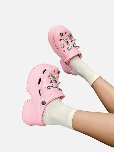 Royalfashion Női gumipapucs díszítéssel Dellos