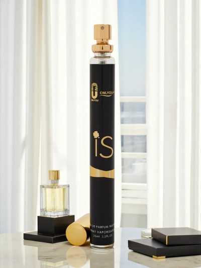 IS ihlette női Eau de Parfum