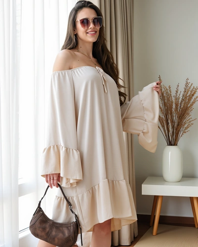 Royalfashion Női ruha spanyol stílusban fodrokkal, oversized