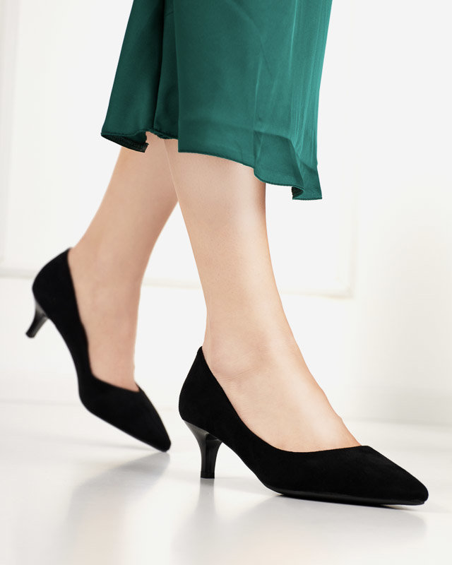 Fekete női pumpák alacsony sarkon Ikerina - Lábbeli