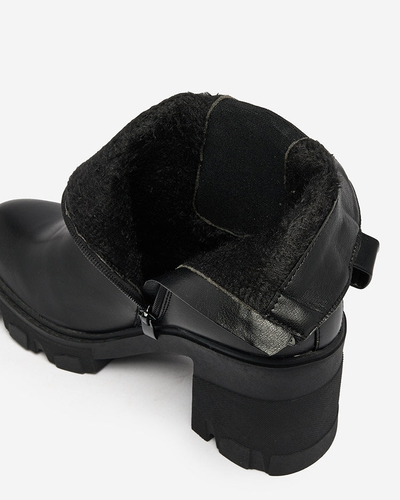 Royalfashion Fekete női Atherta tűsarkú csizma