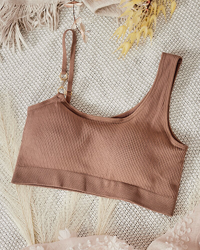 Royalfashion női bordás melltartó díszes pánttal