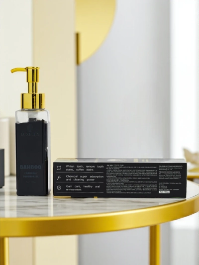 LUXELUX Fogfehérítő fogkrém taurinnal és aktív szénnel