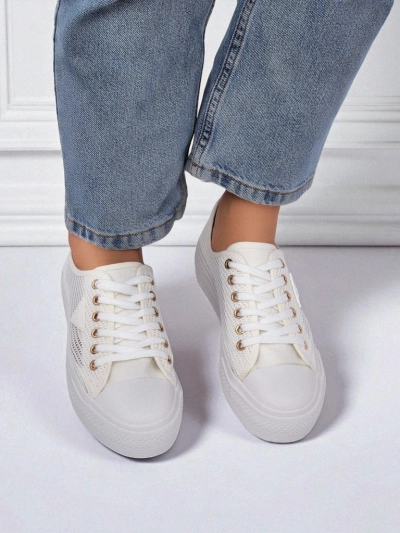 Női fehér Ariadne Mesh sneaker – szellős tornacipő lapos talpon