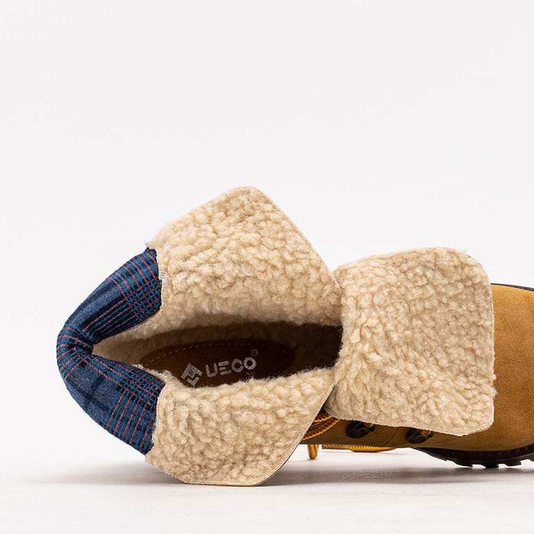 Mustáros női csizma a Royaltan postán - Lábbeli