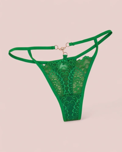 Royalfashion Csipkés női thong