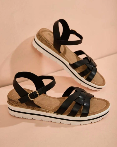 Royalfashion Női öko-bőr platform szandál Noppis