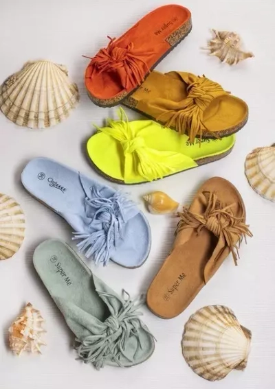 OUTLET Női mustáros papucs rojtos Mua - Cipő