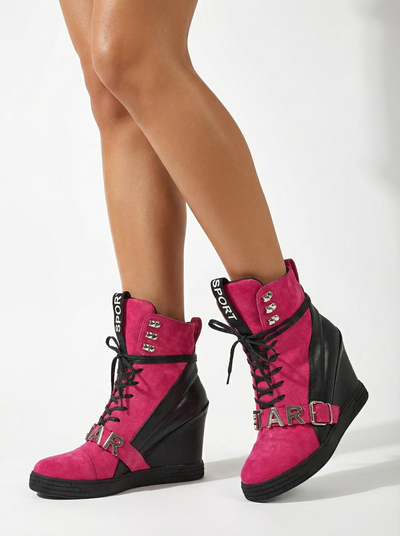 Royalfashion női Ronii magassarkú csizma