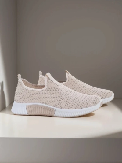 Eulalia Slip-On bézs női sneakerek lapos sarkú szövet nyári tavaszi