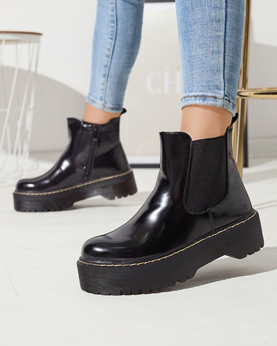 Fekete, vastagabb talpú női bakancs Mallitt- Footwear