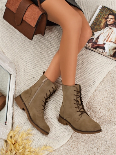 Eko bőr matt fűzős női Treviline bokacsizma