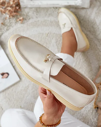 Royalfashion Elegáns női mokaszin Leosi