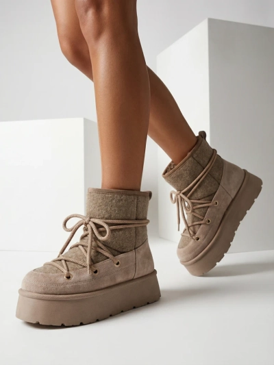 Royalfashion Női fűzős Filori hócsizma