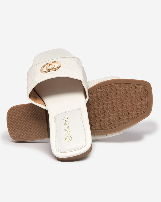 OUTLET Női fehér eco-bőr papucs arany díszítéssel Daliso - Lábbeli