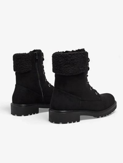 Trevolla női öko velúr fűzős bokacsizma