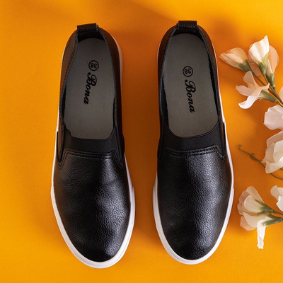 OUTLET Fekete női csúszós cipők - a Bonbqu-on - Lábbeli